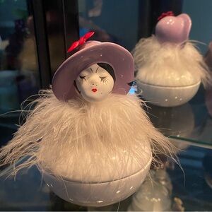 Feather leading geisha girl, trinket holder from the 90s